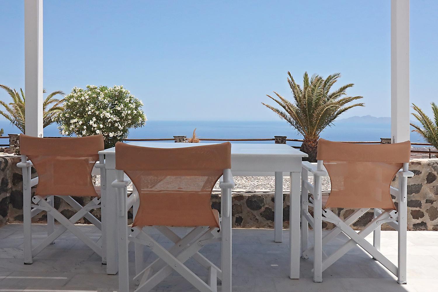 Phaos Santorini Suites 易莫洛林 外观 照片