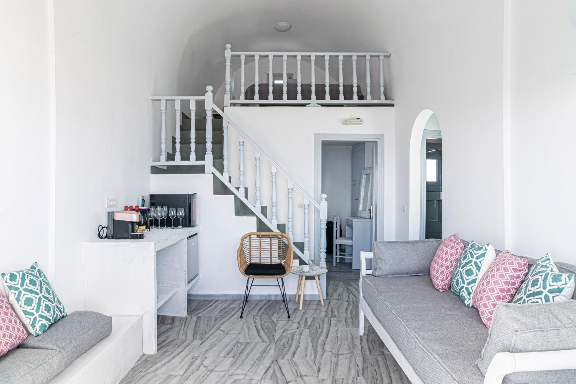 Phaos Santorini Suites 易莫洛林 外观 照片