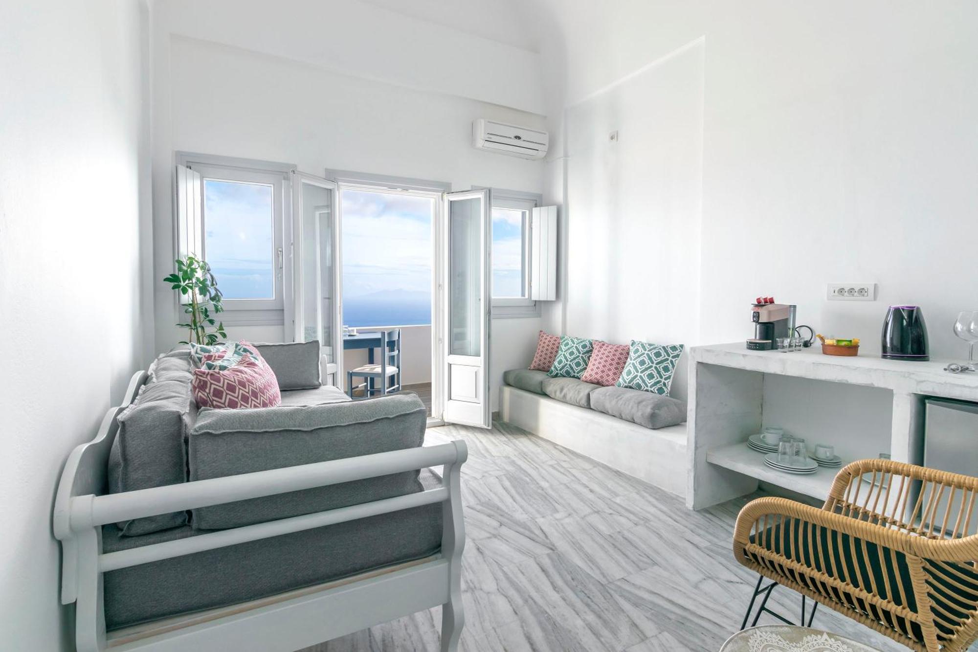 Phaos Santorini Suites 易莫洛林 外观 照片