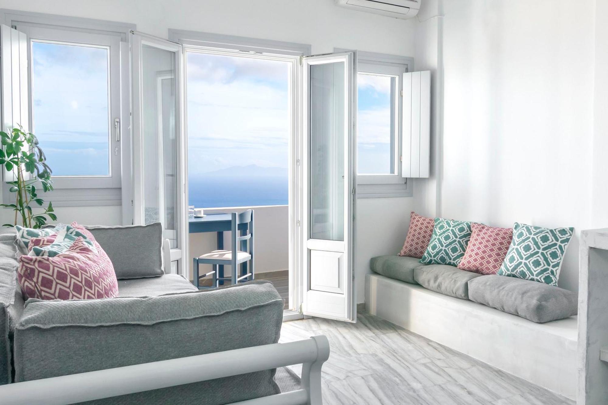 Phaos Santorini Suites 易莫洛林 外观 照片