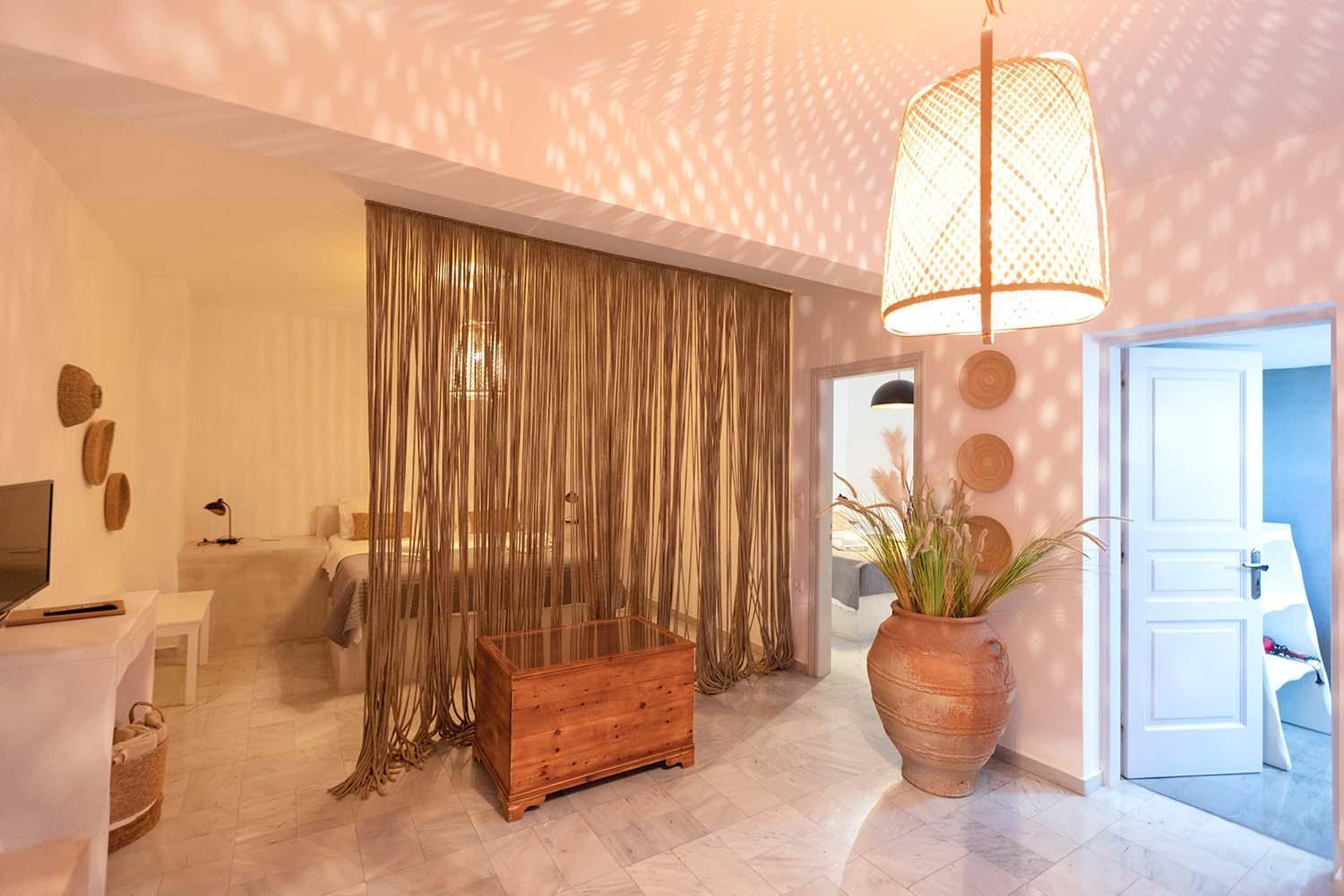 Phaos Santorini Suites 易莫洛林 外观 照片