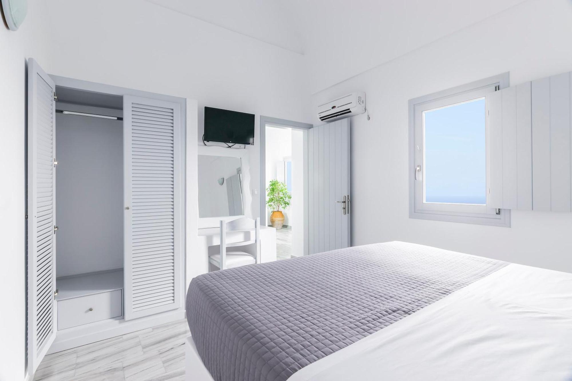 Phaos Santorini Suites 易莫洛林 外观 照片
